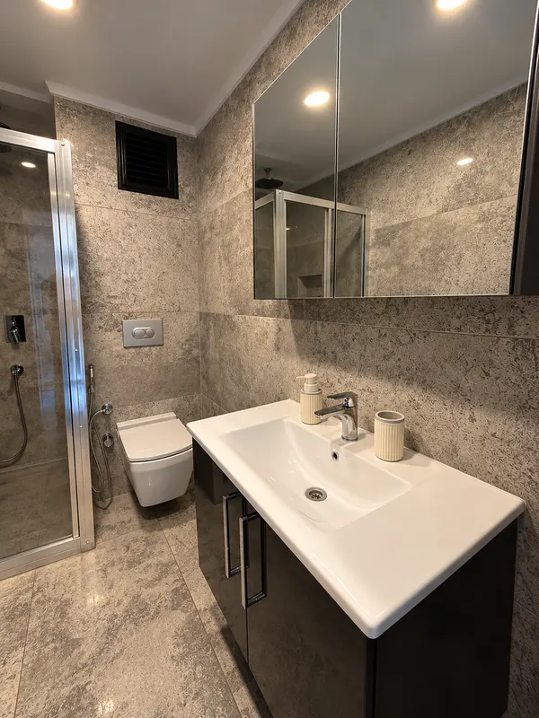Çatı Residence — Banyo lavabosu
